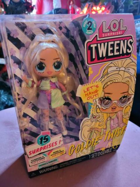LOL Surprise! Tweens Series 2 Lets Hang Out Goldie Twist Brand New OMG Doll  / Barbie-Κούκλες Μόδας   